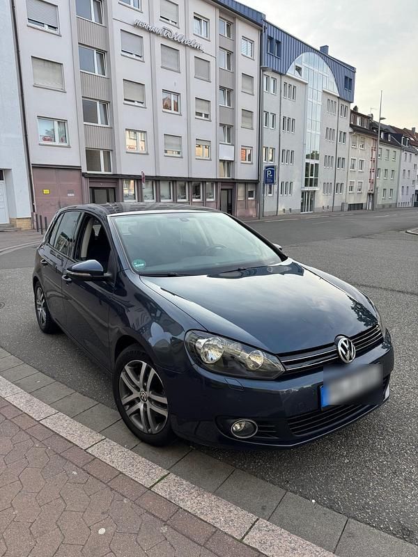 Gebraucht VW Golf V 122 PS (89 kW) 2009 Blau Kombi