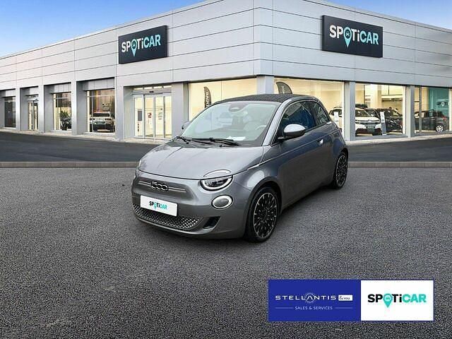 Grau Gebraucht 2021 Fiat 500e La Prima Cabrio | 19.885 € (Teuer) - Bild 1/2