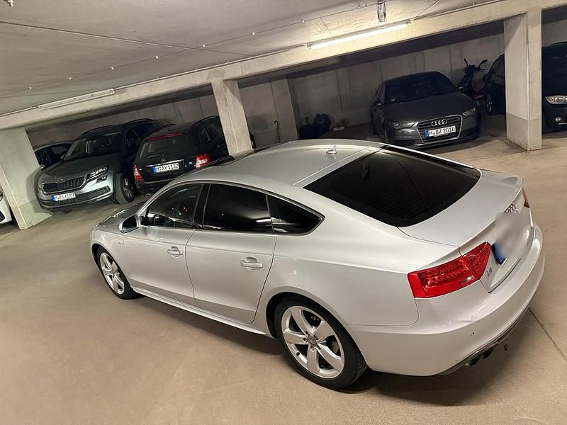 Gebraucht Audi A5 Sportback S-Line 177 PS (130 kW) 2012 Silber Kleinwagen