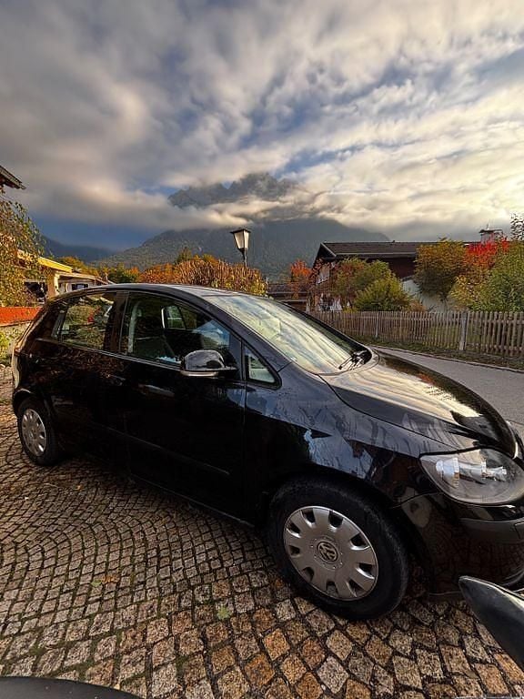 Schwarz Gebraucht 2006 VW Golf Plus Comfortline Van / Kleinbus | 2.000 € (Superpreis) - Bild 1/4