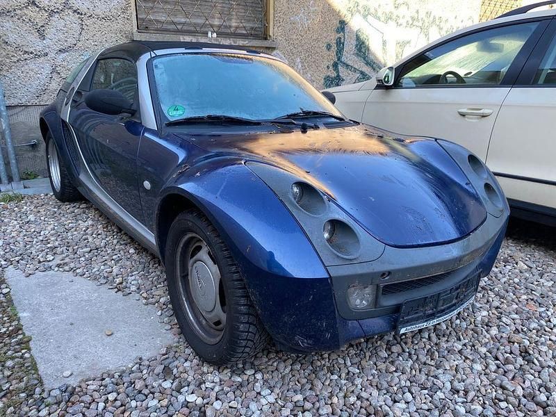 Blau Gebraucht 2005 Smart Roadster Cabrio | 3.950 € (Superpreis) - Bild 1/4