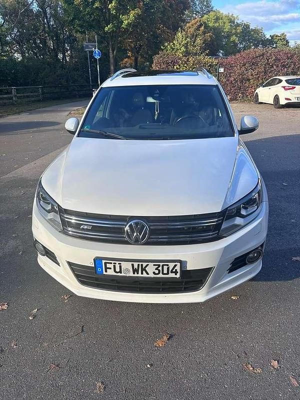 Weiß Gebraucht 2014 VW Tiguan Sport SUV | 12.500 € (Fairer Preis) - Bild 1/4