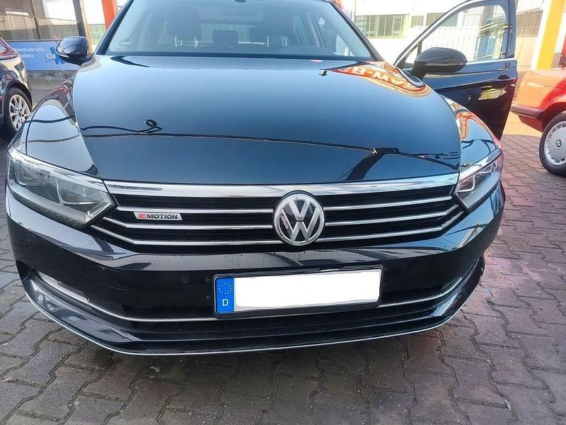 Gebraucht VW Passat 150 PS (110 kW) 2015 Schwarz Kombi