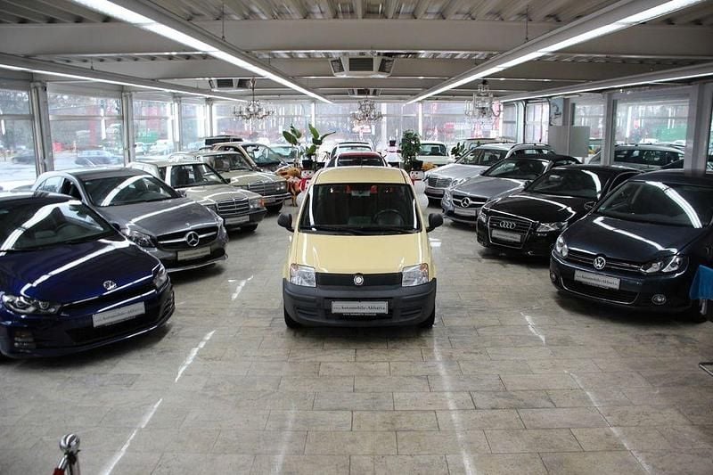 Gebraucht Fiat Panda Active 54 PS (39 kW) 2010 Gelb Limousine