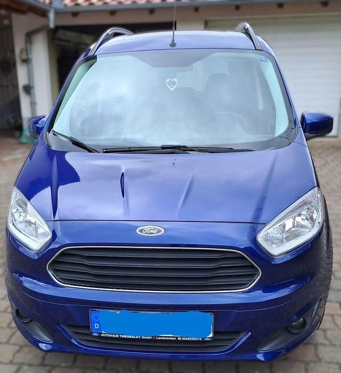 Gebraucht Ford Tourneo Courier Titanium 101 PS (74 kW) 2017 Blau Van / Kleinbus