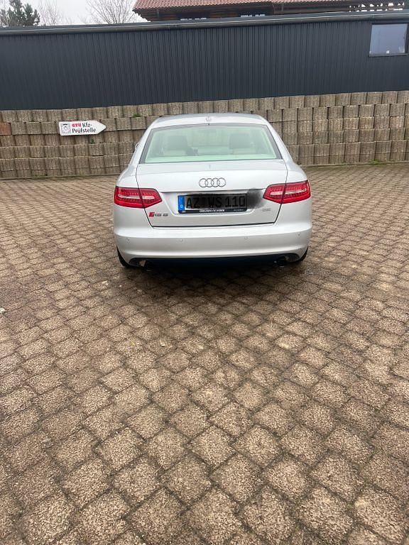 Gebraucht Audi A6 Ambiente 310 PS (228 kW) 2011 Silber Limousine