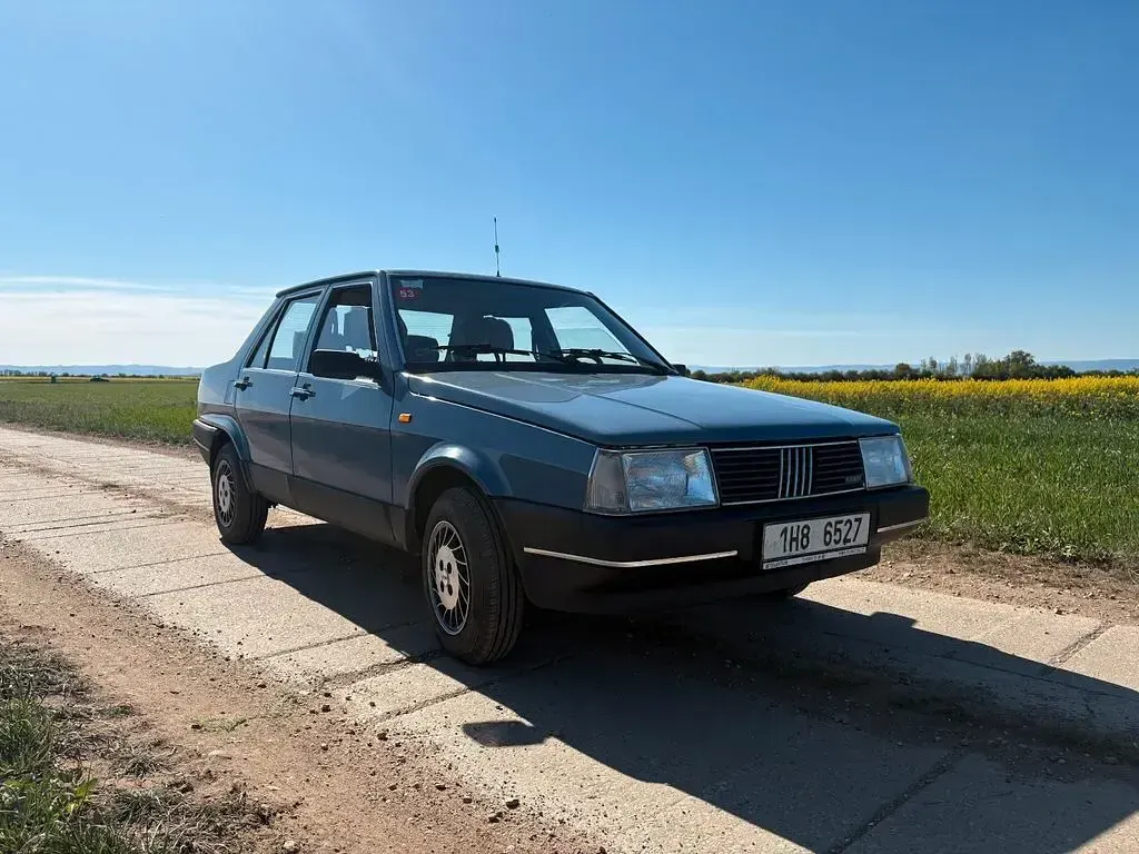 Gebraucht Fiat Regata 75 PS (55 kW) 1986 Blau Limousine