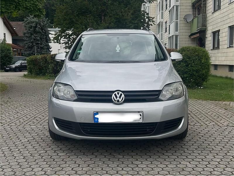Silber Gebraucht 2009 VW Golf Plus Cross Van / Kleinbus | 4.199 € (Fairer Preis) - Bild 1/4
