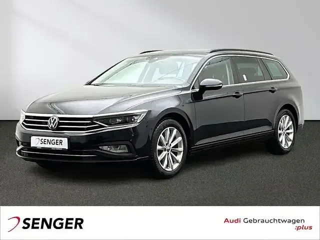Gebraucht VW Passat Business 150 PS (110 kW) 2023 Kombi
