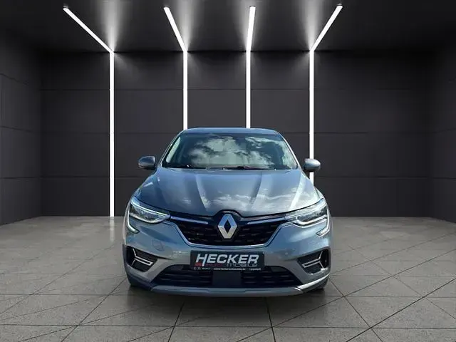 Gebraucht Renault Arkana Intens 145 PS (106 kW) 2022 Gray m SUV