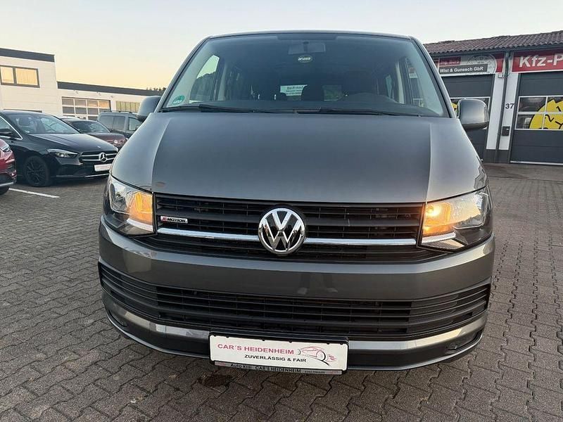 Gebraucht VW Transporter 204 PS (150 kW) 2016 Grau Van