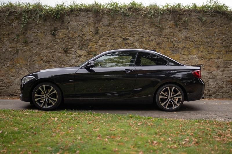 Gebraucht BMW 220 Sport Line 184 PS (135 kW) 2014 Schwarz Coupé