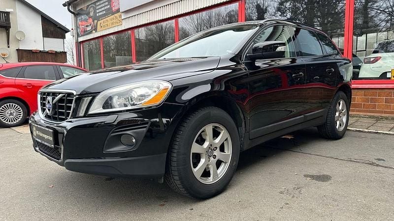 Gebraucht Volvo XC60 Kinetic 175 PS (128 kW) 2011 Schwarz SUV