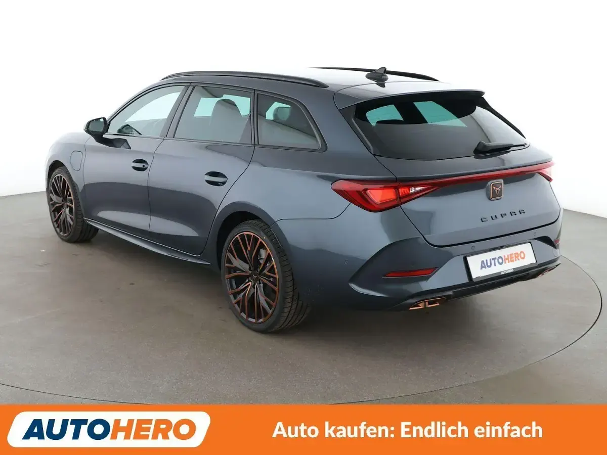 Gebraucht Cupra Leon 150 PS (110 kW) 2021 Grau Kombi