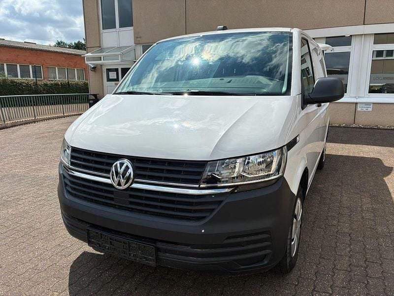 Weiß Neu 2025 VW T6.1 Van | 36.000 € (Etwas zu teuer) - Bild 1/4