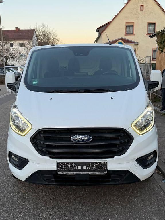 Gebraucht Ford Transit Custom 131 PS (96 kW) 2018 Weiß Van / Kleinbus