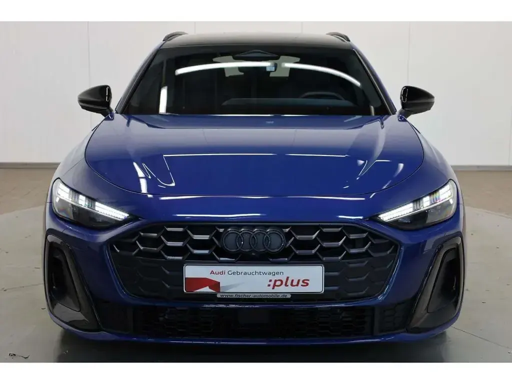 Gebraucht Audi A5 S-Line 299 PS (219 kW) 2025 Blau Kombi