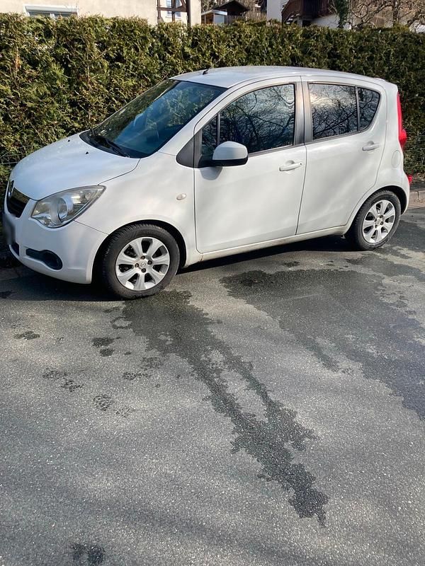 Gebraucht Opel Agila 86 PS (63 kW) 2008 Weiß Kleinwagen