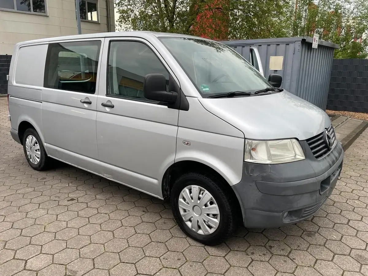 Gebraucht VW Transporter 174 PS (127 kW) 2009 Silber Van