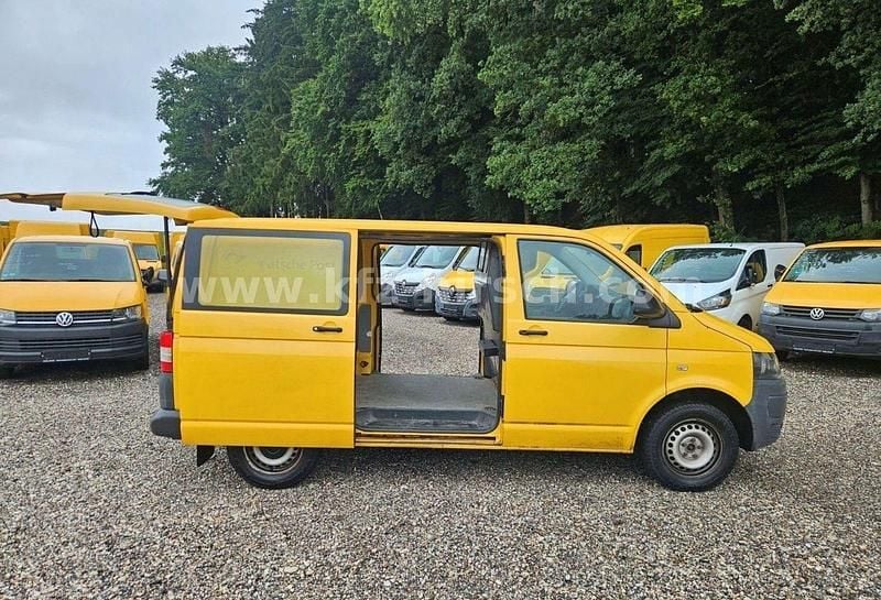 Usata VW Transporter 102 CV (75 kW) 2012 Giallo Furgone
