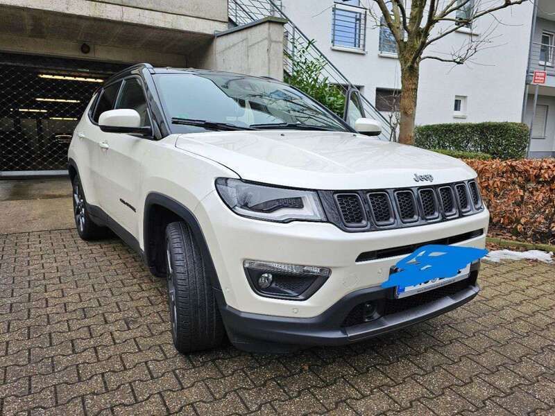 Gebraucht 2020 Jeep Compass Sport SUV | 19.999 € (Fairer Preis) - Bild 1/4