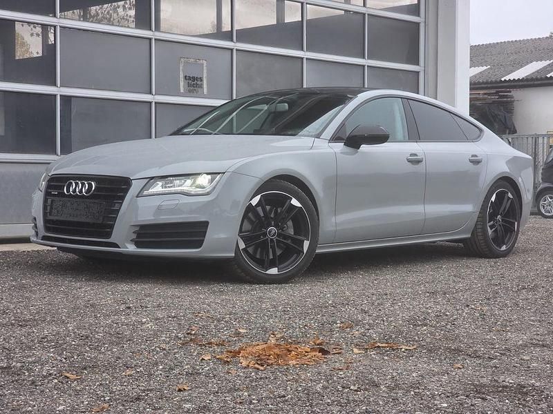 Grau Gebraucht 2011 Audi A7 Sportback Comfort Kleinwagen | 14.800 € (Etwas zu teuer) - Bild 1/4