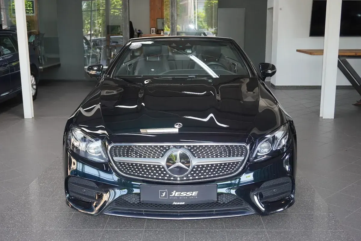 Gebraucht Mercedes E450 AMG 367 PS (269 kW) 2020 Grün metallic
