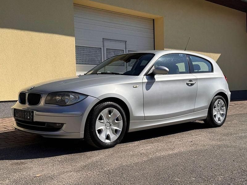 Gebraucht BMW 118 143 PS (105 kW) 2008 Silber Kleinwagen