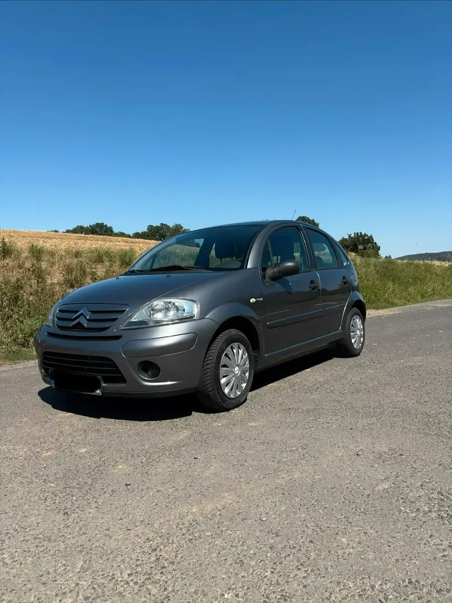 Gebraucht Citroën C3 73 PS (53 kW) 2009 Grau Kleinwagen