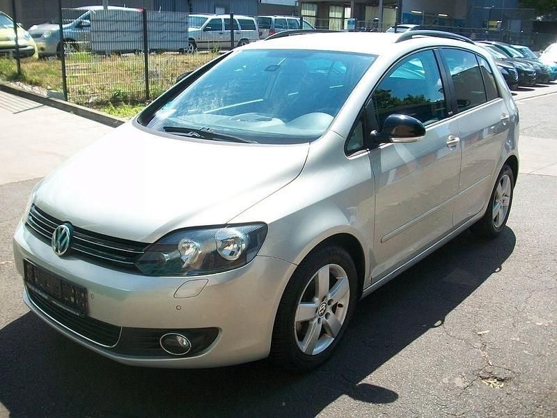 Gold Gebraucht 2011 VW Golf Plus Cross Style Van / Kleinbus | 4.900 € (Fairer Preis) - Bild 1/4