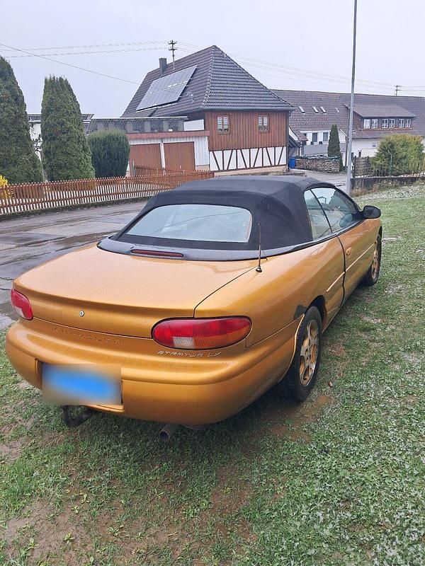 Gebraucht Chrysler Stratus 163 PS (119 kW) 2000 Gold Cabrio