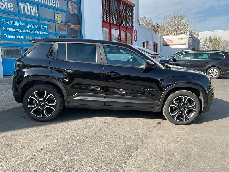 Gebraucht Jeep Avenger EV Summit 114 kW (156 PS) 2023 Schwarz SUV