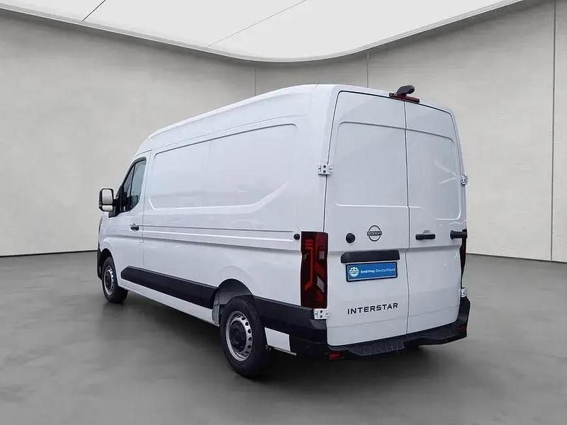 Neu Nissan Interstar N-Connecta 131 PS (96 kW) 2026 Weiß Van