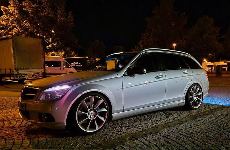 Gebraucht Mercedes C350 272 PS (200 kW) 2008 Silber Kombi