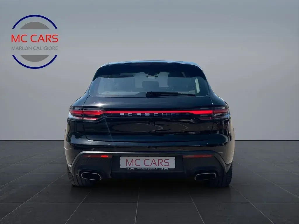Gebraucht Porsche Macan 265 PS (194 kW) 2024 Schwarz SUV