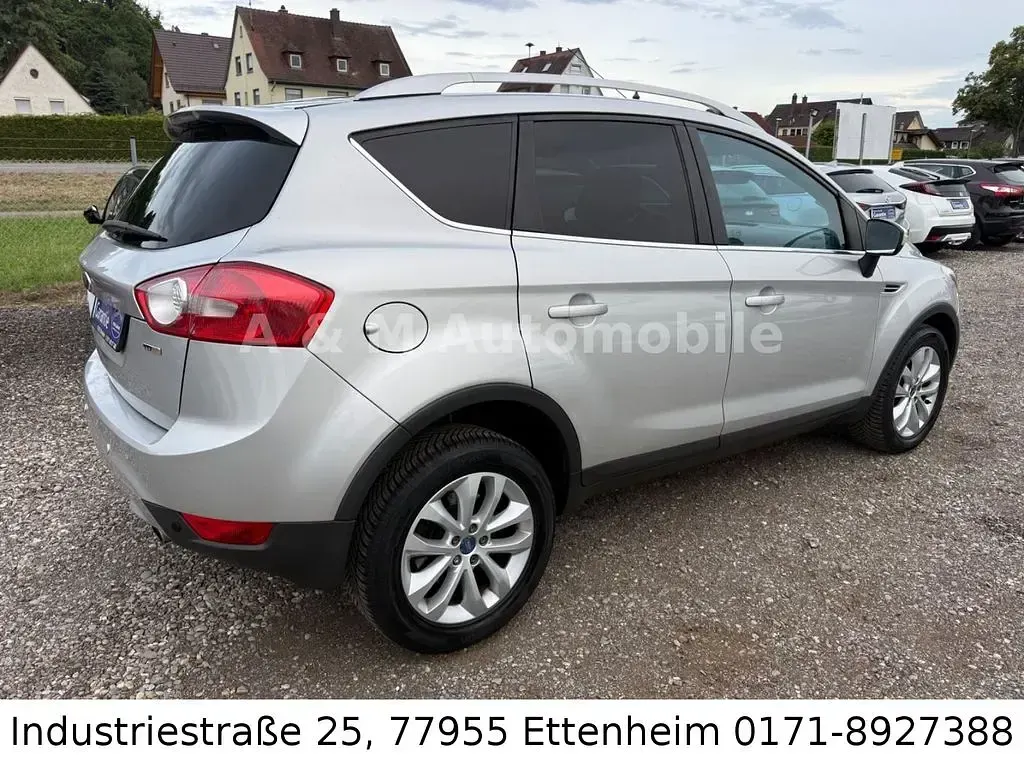 Gebraucht Ford Kuga Titanium 140 PS (102 kW) 2010 Silber SUV