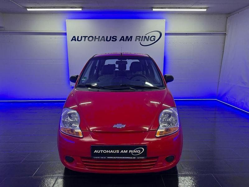 Rot Gebraucht 2010 Chevrolet Matiz Kleinwagen | 2.499 € (Etwas zu teuer) - Bild 1/4