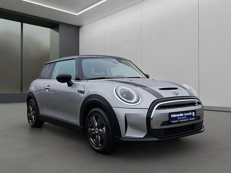 Gebraucht Mini Cooper SE Essential 135 kW (184 PS) 2023 Silber Kleinwagen