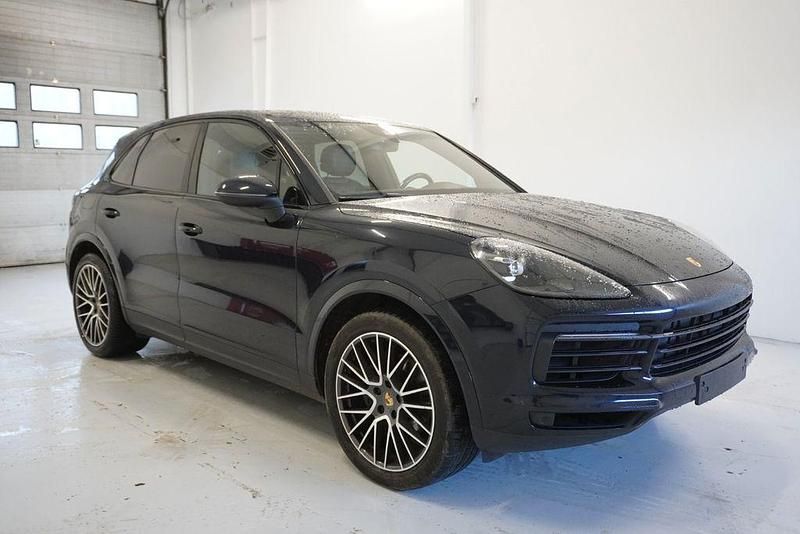 Blau Gebraucht 2021 Porsche Cayenne SUV | 54.000 € - Bild 1/4