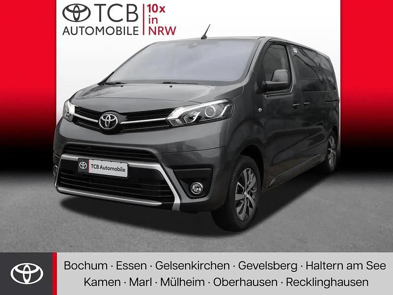 Gebraucht Toyota Proace Verso Executive 177 PS (130 kW) 2024 Basaltgrau metallic Kombi