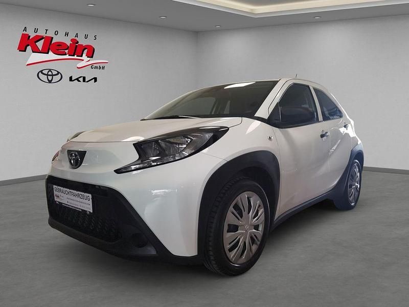 Gebraucht Toyota Aygo X 72 PS (52 kW) 2022 Weiß SUV