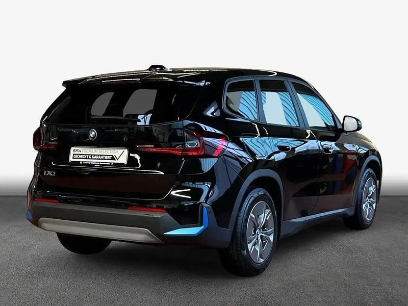 Gebraucht BMW iX1 Performance 230 kW (313 PS) 2023 Schwarz uni SUV