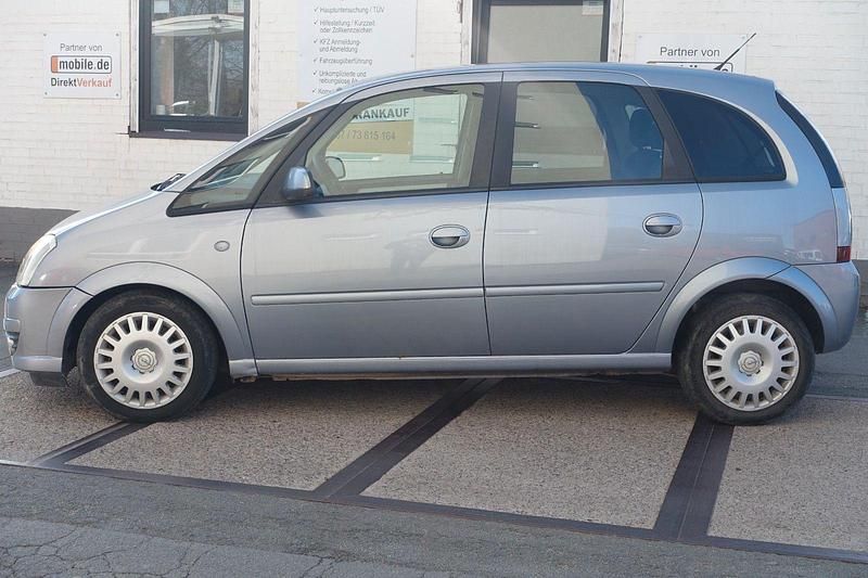 Gebraucht Opel Meriva 101 PS (74 kW) 2008 Silber Van / Kleinbus