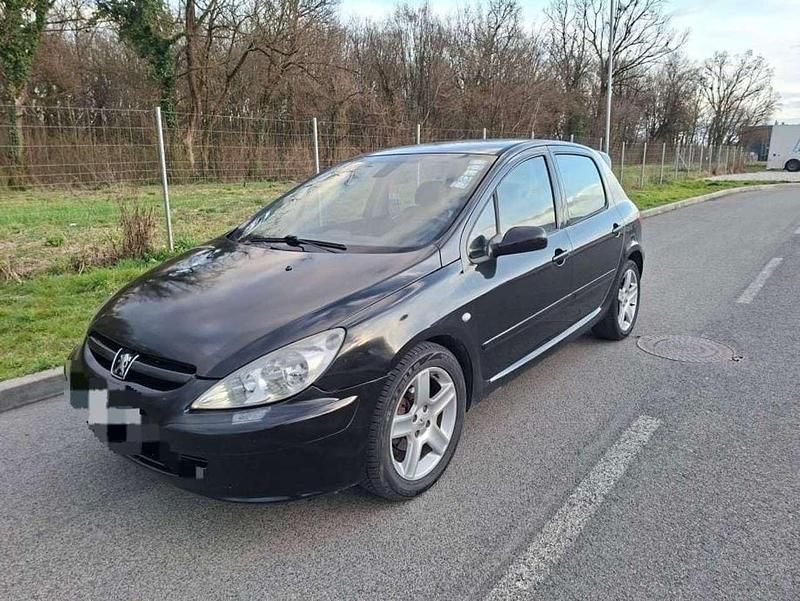 Gebraucht Peugeot 307 90 PS (66 kW) 2003 Limousine