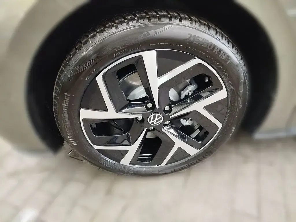 Neu VW ID.3 Pro 169 kW (231 PS) 2026 Grün Kleinwagen