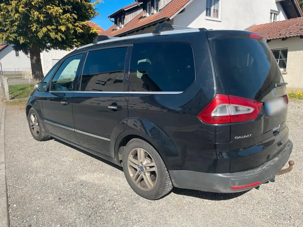 Usata Ford Galaxy 200 CV (147 kW) 2011 Nero Monovolume