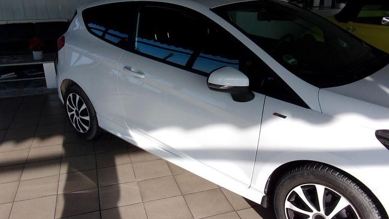 Gebraucht Ford Fiesta ST-Line 101 PS (74 kW) 2019 Weiß Kleinwagen