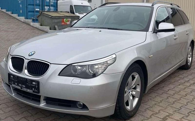 Silber Gebraucht 2010 BMW 520 Kombi | 5.200 € (Superpreis) - Bild 1/4