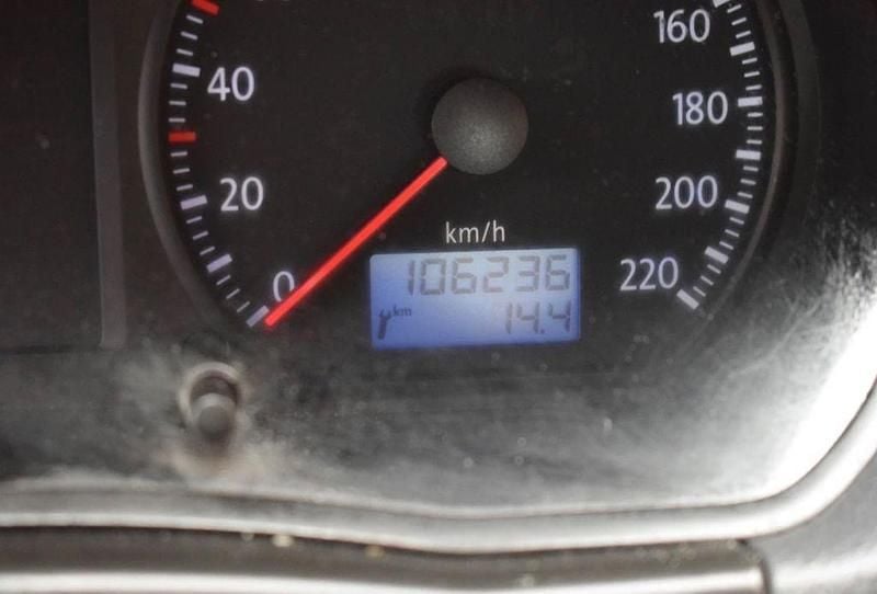 Gebraucht VW Polo 54 PS (39 kW) 2007 Silber Kleinwagen