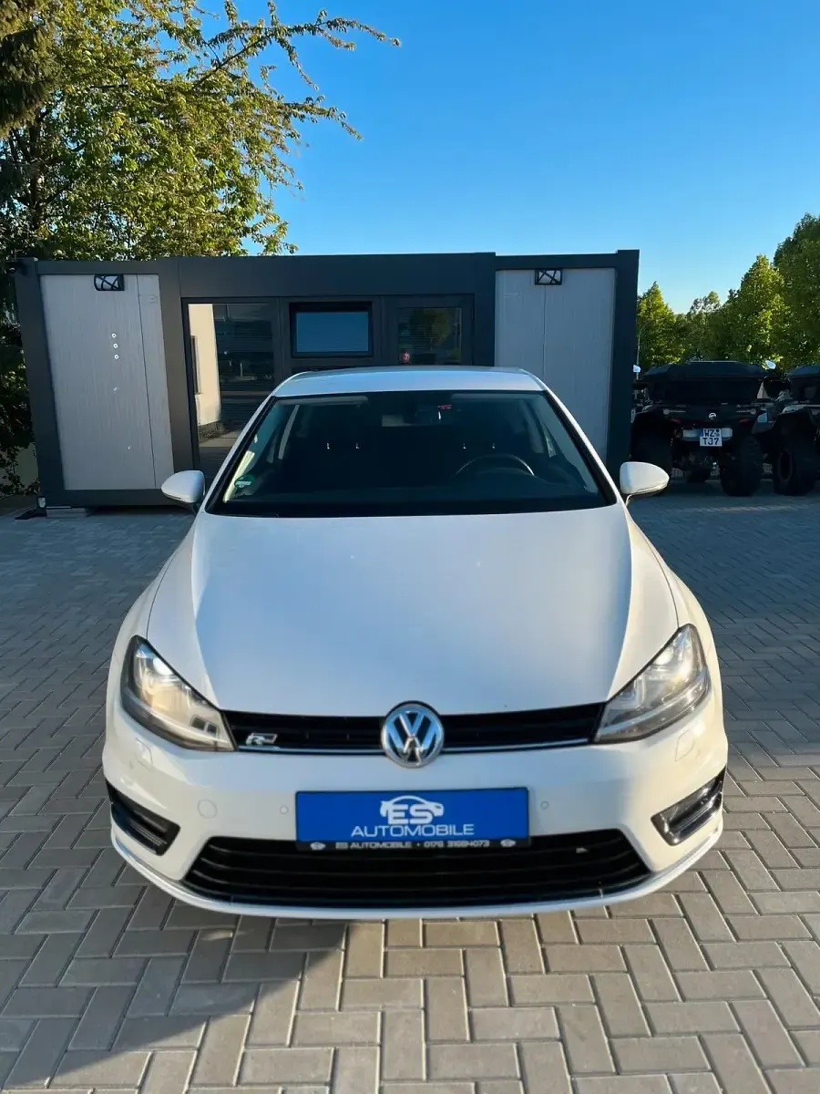 Gebraucht VW Golf Cup 125 PS (91 kW) 2014 Weiß Coupé